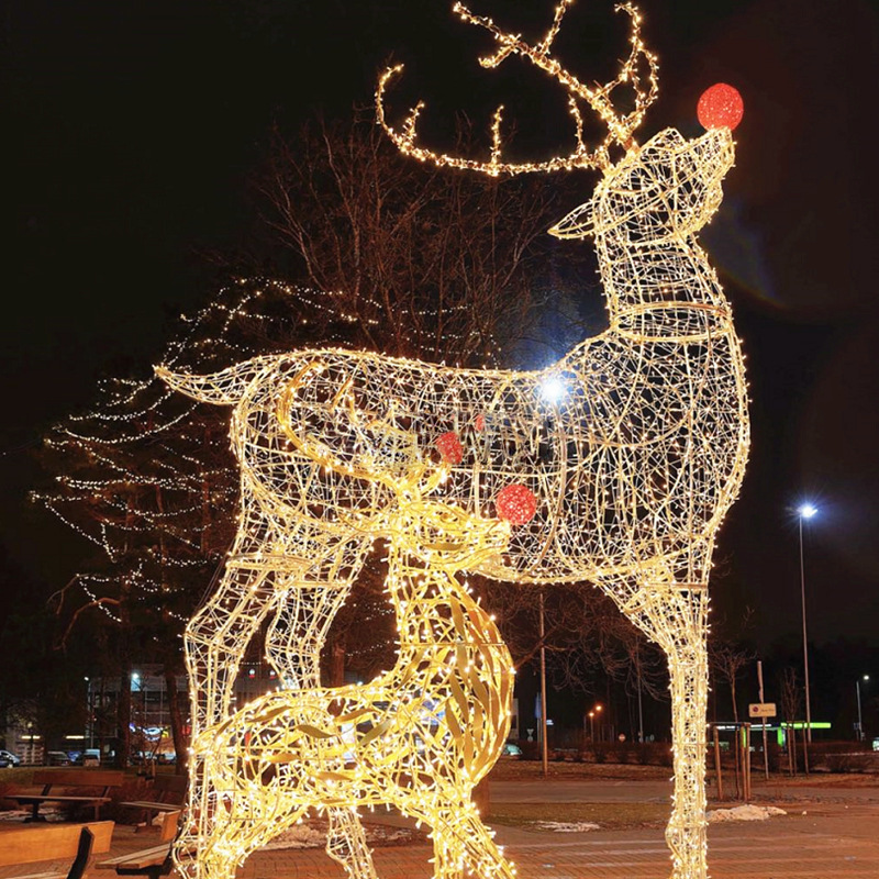 户外发光鹿灯光节铁艺造型灯楼盘步行街商场美陈圣诞装饰节日装饰