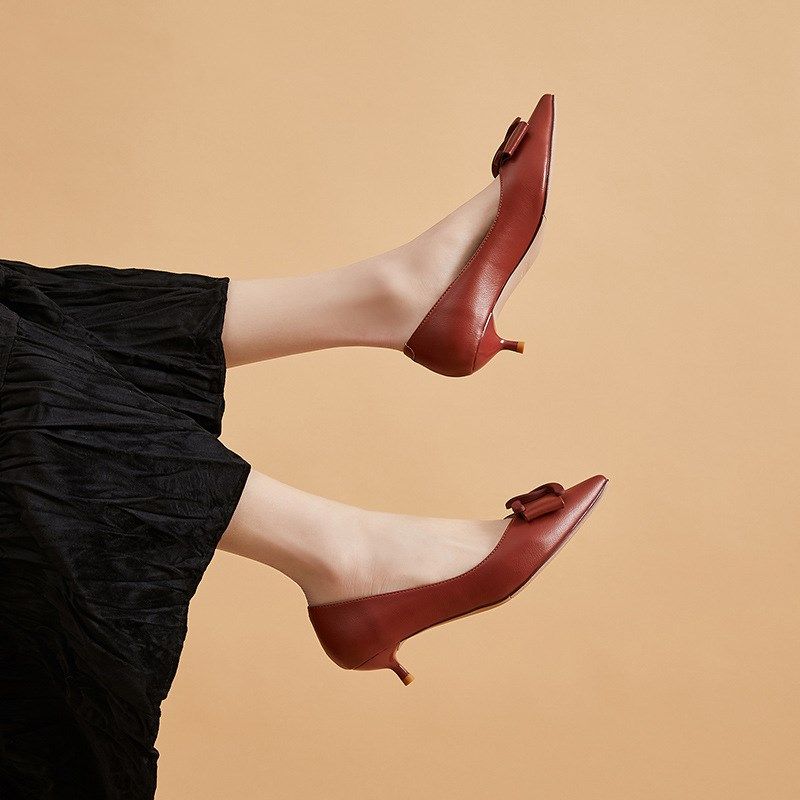 2024年春季新款真皮低跟红色尖头细跟小跟羊皮猫跟3cm单鞋女婚鞋,女鞋,浅口单鞋,淘宝优惠券,粉丝福利购,淘宝优惠卷