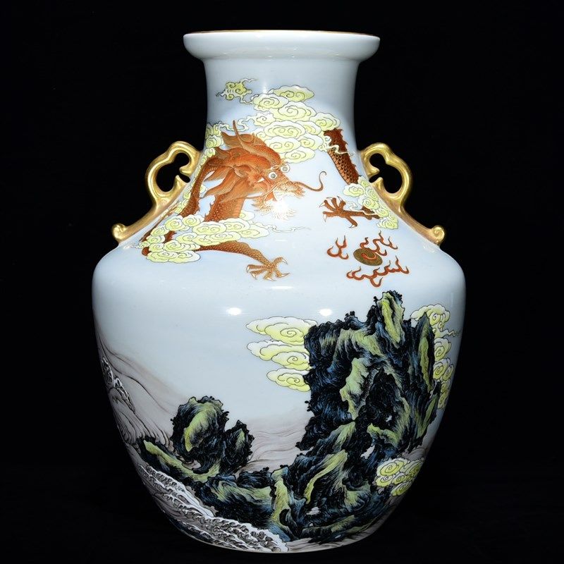 书房文玩瓷器台摆雍正年制款官窑粉彩福山寿水双耳尊瓶高34厘米