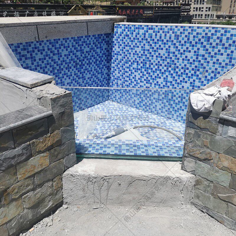 游泳池仿马赛克室外水池鱼池陶瓷300X300瓷砖防滑墙地砖蓝色户外