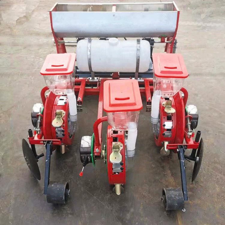 膜上打孔免抠膜播种机 玉米花生大豆铺膜播种机 多用播种铺膜机