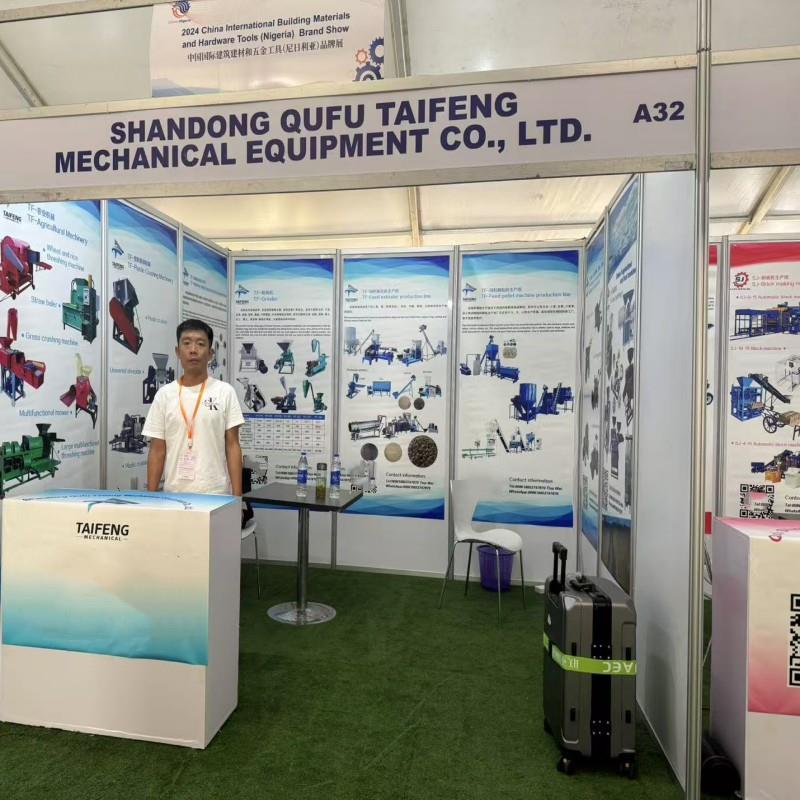 椰糠椰丝透水压砖机 小方孔空心砌块砖机 粉煤灰粘土混合制砖机