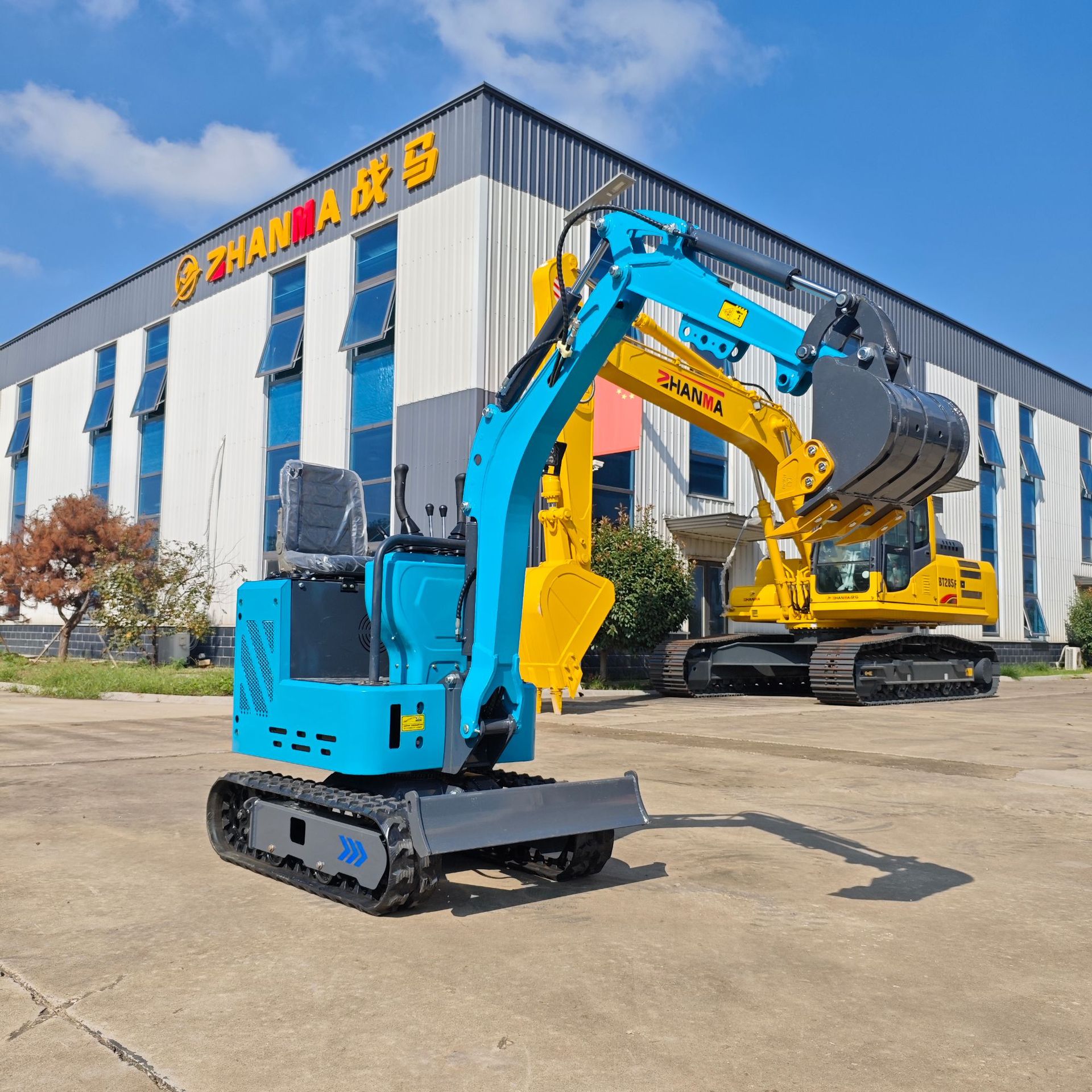 小型挖掘机1.2吨1.5吨农用果园微型挖掘机工程勾机挖地基挖土机