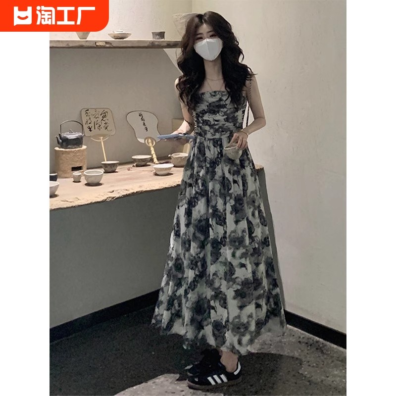法式复古水墨g碎花抹胸吊带连衣裙女夏季新款设计感气质收腰长裙
