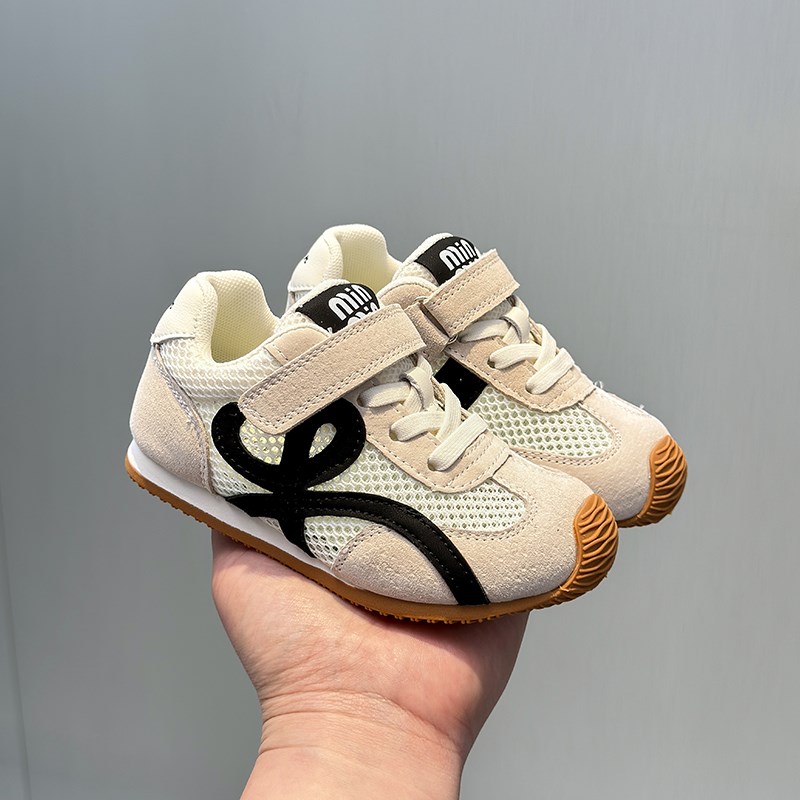 儿童德训鞋子真皮透气网面春夏季新款女童运动鞋魔术贴男童休闲鞋