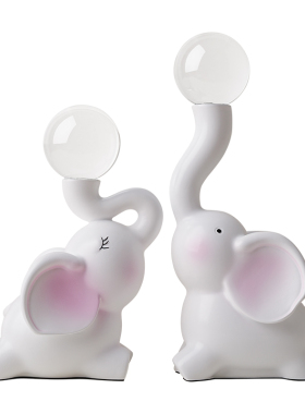 现货现代简约水晶球情侣大象v摆饰家居饰品创意玄关酒柜电视柜装