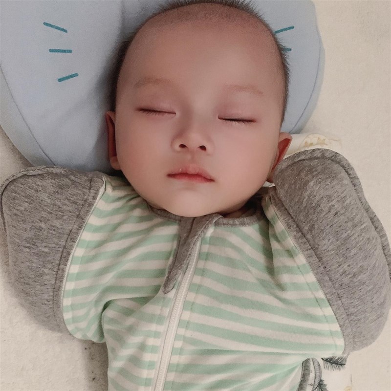 跟单 新生婴儿防惊跳睡袋秋冬四季款投降式襁褓宝宝防踢被可拆袖