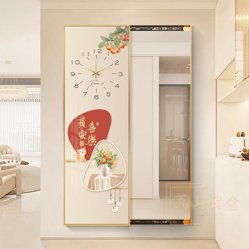暗藏式全身镜装饰画翻开式穿衣镜2025新款推拉可关闭平安喜乐壁画