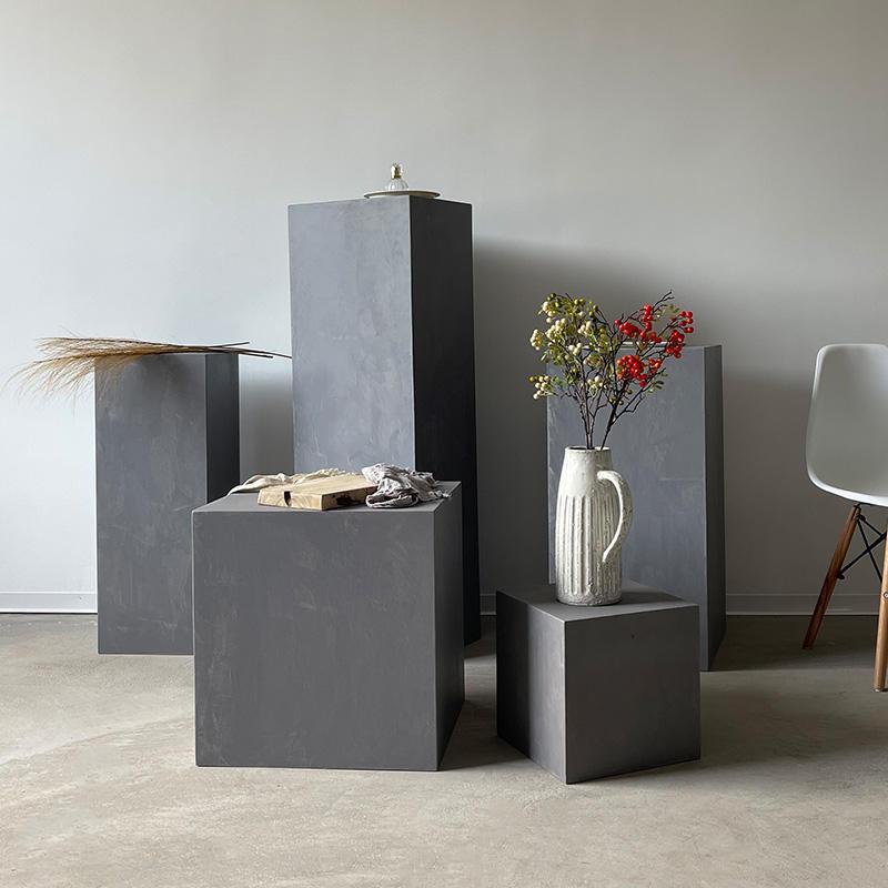 复古水泥灰几何体展示柜地台木墩方形服装店橱窗摄影陈列道具布置