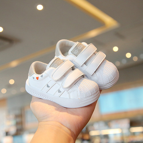 男宝宝鞋子春秋1一2岁女小童小白鞋秋季婴儿软底学步鞋幼防滑板鞋