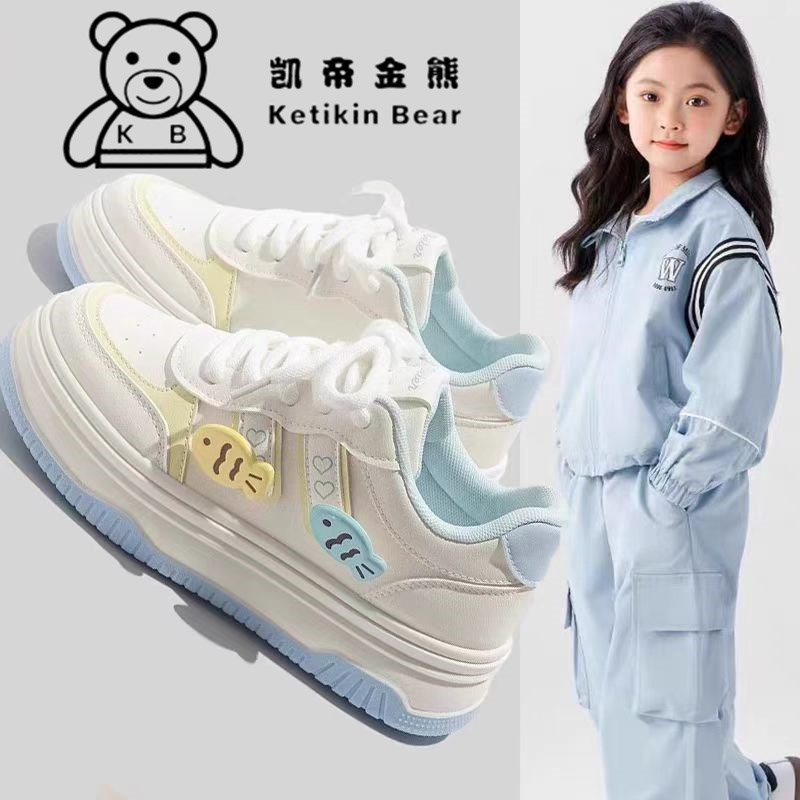 奶呼呼小白鞋女童鞋子2025新款春秋季爆款百搭运动鞋百搭小鱼板鞋