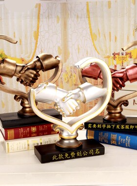 美式现代电视柜握手m装饰家居饰品酒柜客厅办公室摆件商务工艺礼