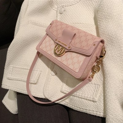 高级感百搭单肩包包女2024新款潮秋季时尚轻奢大气流行简约斜挎包