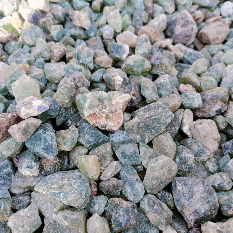 萤石块厂家 定制50-97含量钢厂冶炼用氟化钙原石萤石颗粒