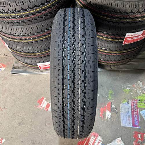 185R15Lt R15加厚8层载重轮胎，适用于江陵全顺福特金杯货车