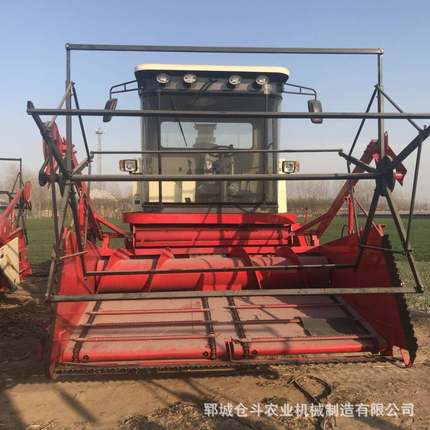 全新240马力自走式青储饲料收获机玉米秸秆青储机