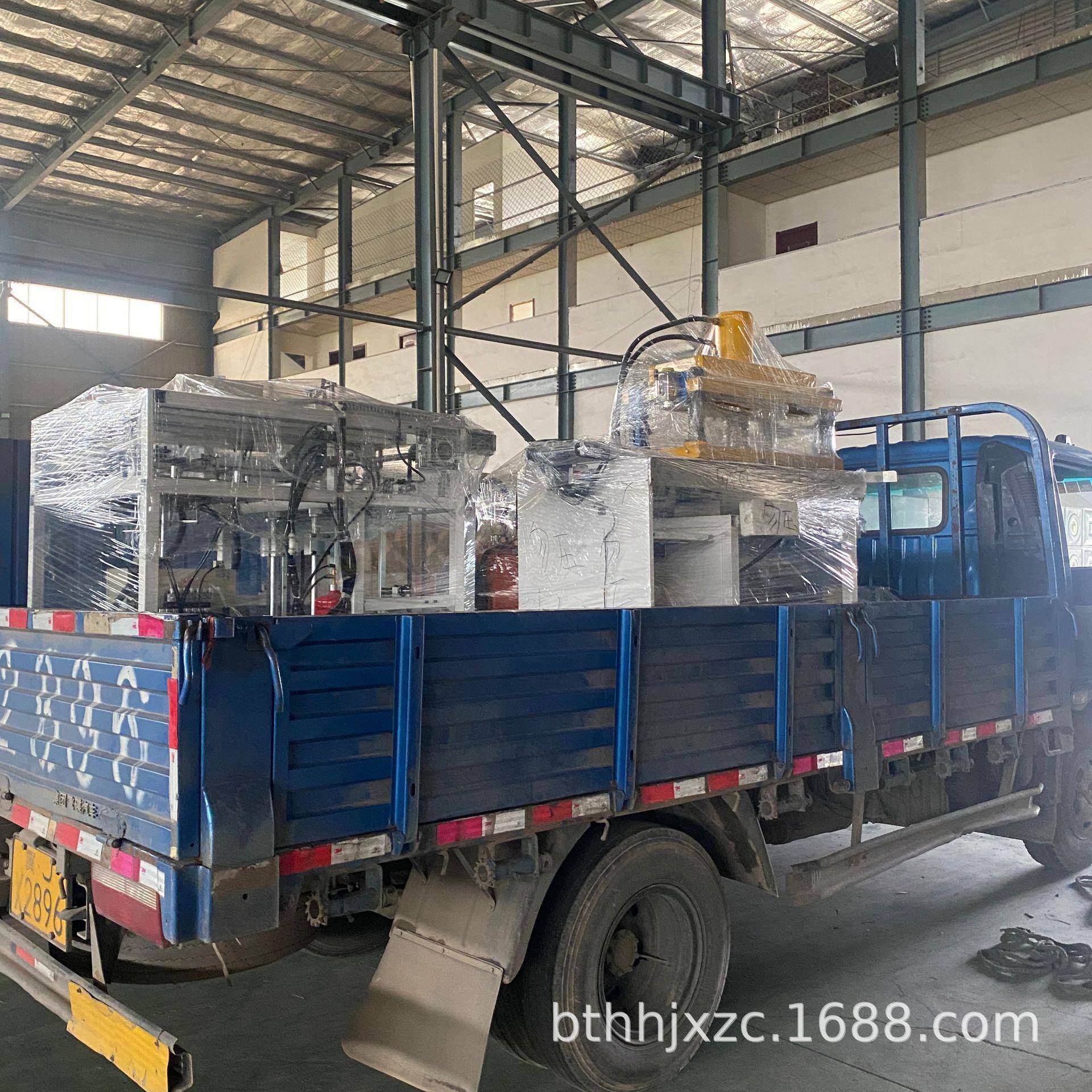 全自动300*600集成吊顶设备铝吊顶成型机全自动铝扣板生产设备