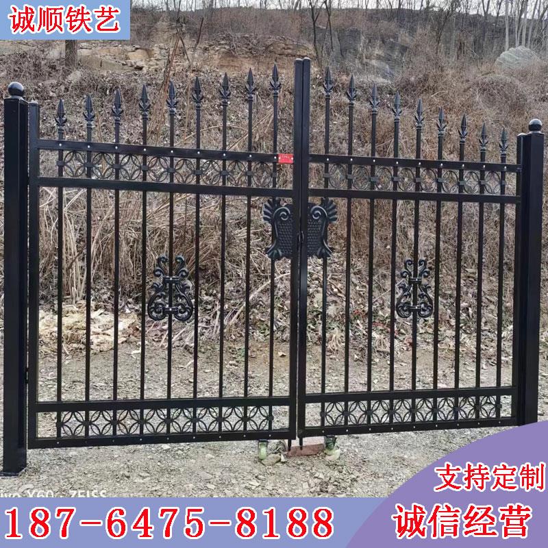 直销栅栏门铝合金大门农村铁艺大门单开双开镀锌钢大门四扇折叠门
