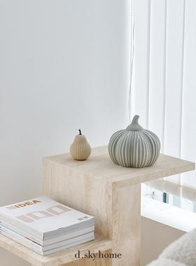 迪斯凯 泰国进口北欧轻奢客厅异形陶瓷干花花瓶花器南瓜梨摆件