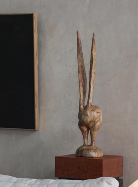 戊际原创长耳兔子艺术雕塑中古别墅实木雕刻客厅艺术软装饰品摆件