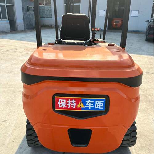 源头工厂跨境出口新能源电动叉车1.5吨2吨吨.5吨电动搬运车