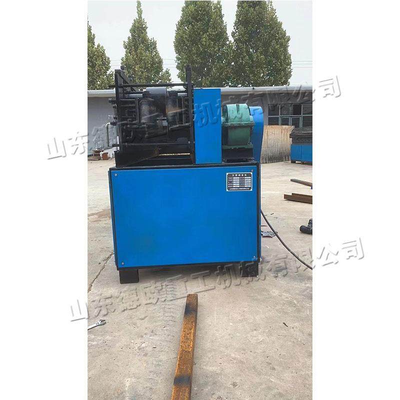 方管去水泥调直机 建筑钢管除锈拉丝机 施工场地用管材刷漆机器