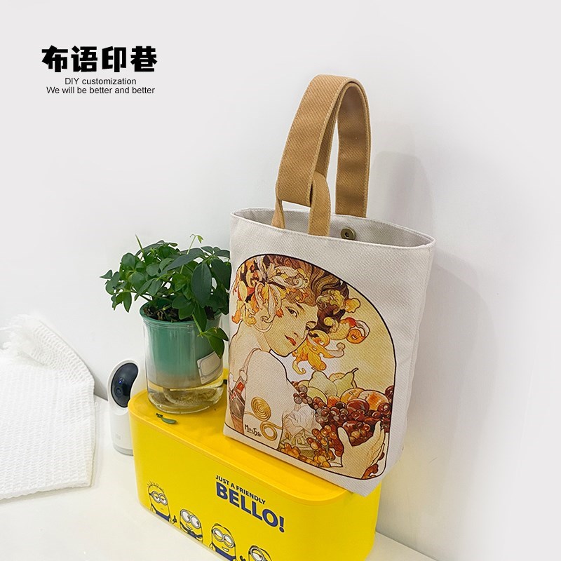 艺术家穆夏花朵美j女覆古手提遛弯水桶环保小布袋手腕收Z纳包博物