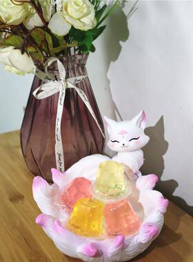 可爱的九尾狐储存托盘桌面门廊装饰品书桌显示卡通动画表宠物生日