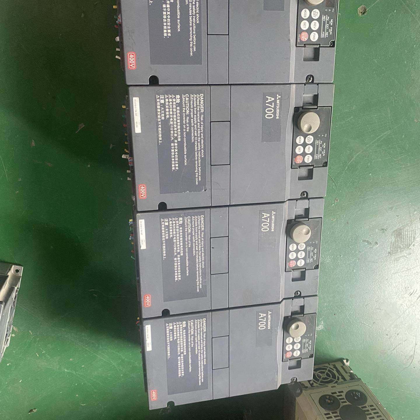 议价变频器  A700系列  FR-A740-0.75K-C