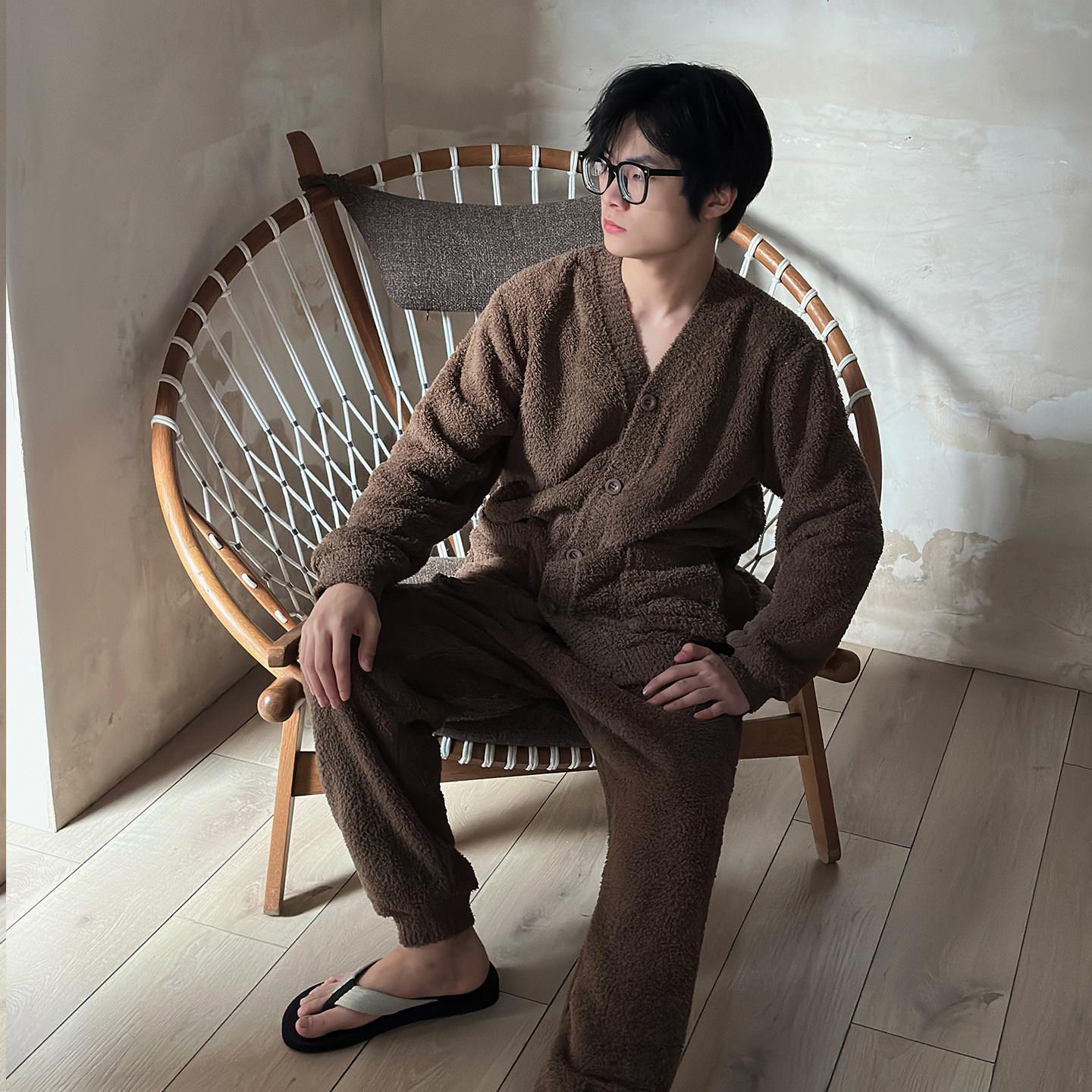 男士睡衣秋冬季半边绒加厚家居服青少年秋冬款珊瑚绒保暖和服套装