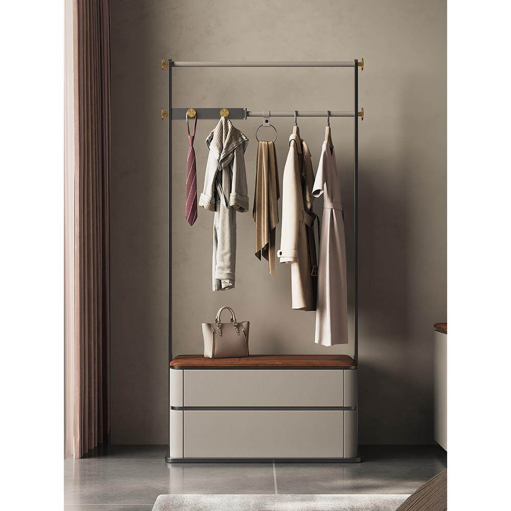 极简主义轻豪华衣架胡桃实木不锈钢衣架卧室落地经典意大利衣架