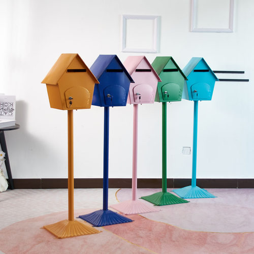 复古铁艺房子信箱报箱指r示牌欧式邮筒软装饰落地摆件工业风道具