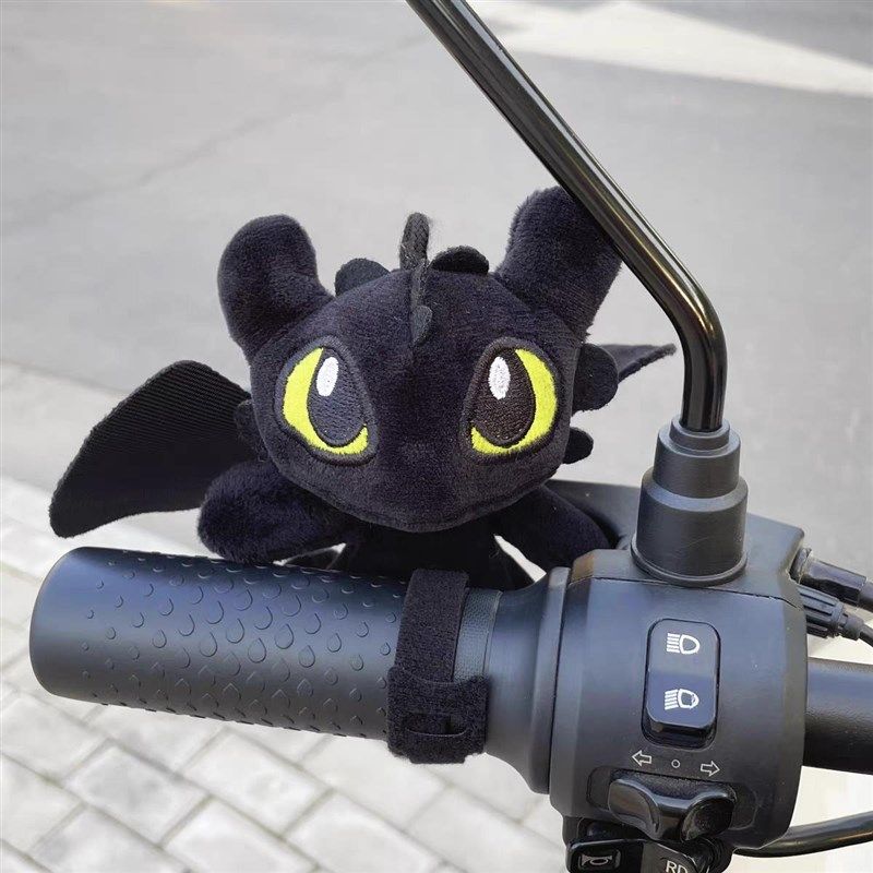 自行车配件装饰可爱车机车身摩托车小挂件个性电动车玩偶创意公仔,摩托车/装备/配件,头盔饰配,淘宝优惠券,粉丝福利购,淘宝优惠卷