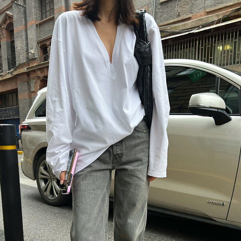 v领t恤女纯棉2024秋冬新款韩版宽松慵懒风低领体恤长款遮屁股上衣