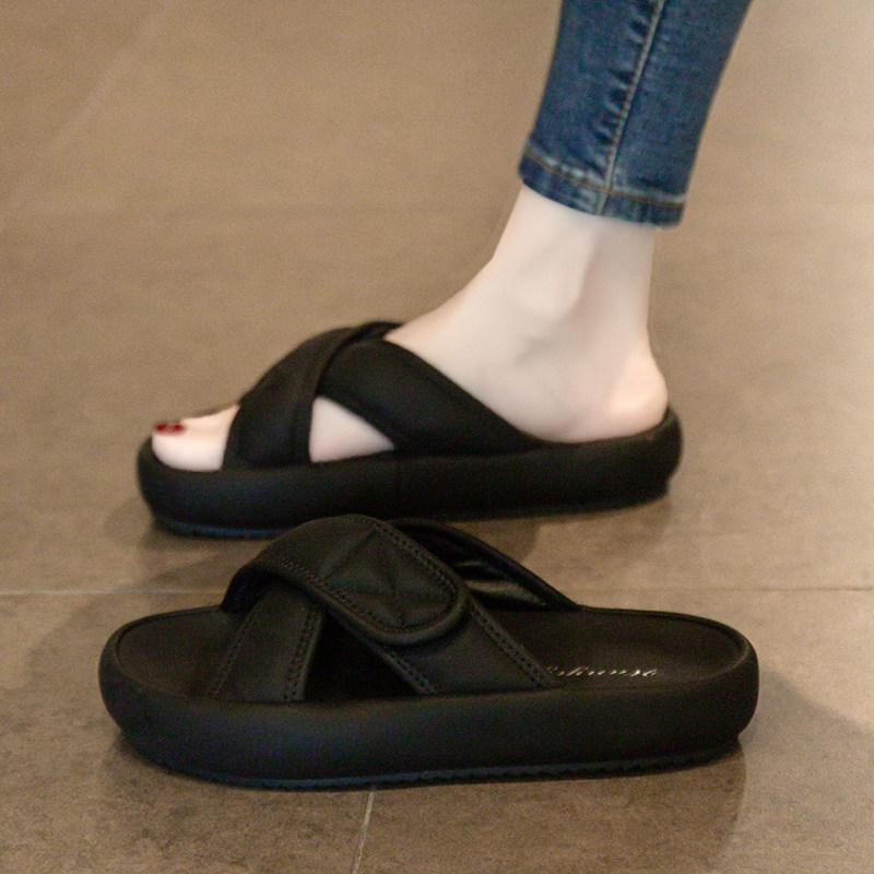 凉拖鞋女夏外穿2023新款厚底休闲沙滩凉鞋时尚女士防滑孕妇一字拖