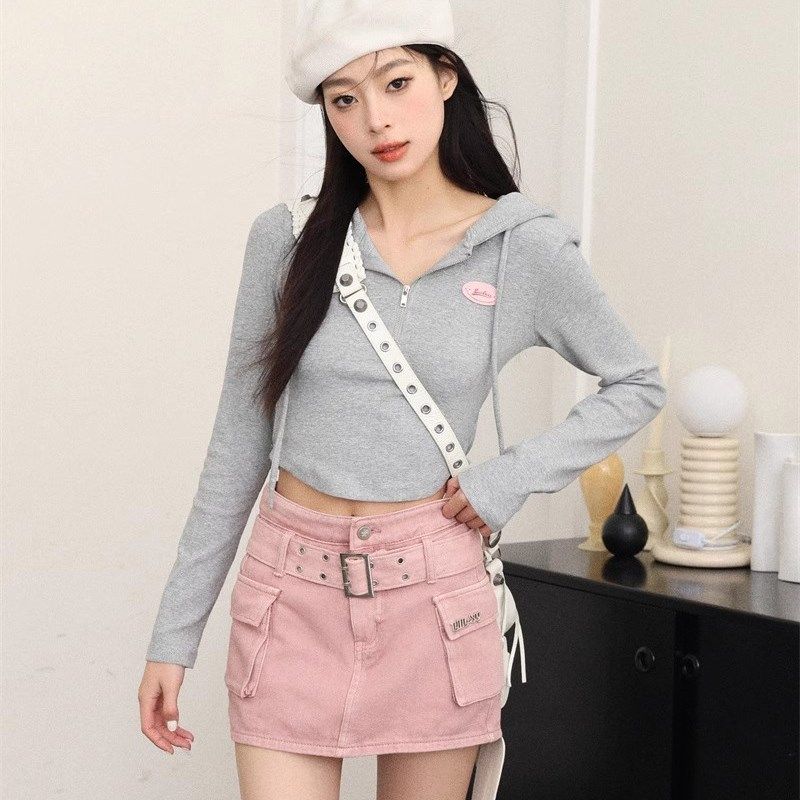 Liilou 连帽抽绳打底长袖宽腰带高腰A字牛仔短裙套装女