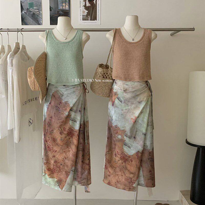 Y.JIA伊嘉韩系短款针织背心+扎染不规则围裹绑带收腰半身裙套装女