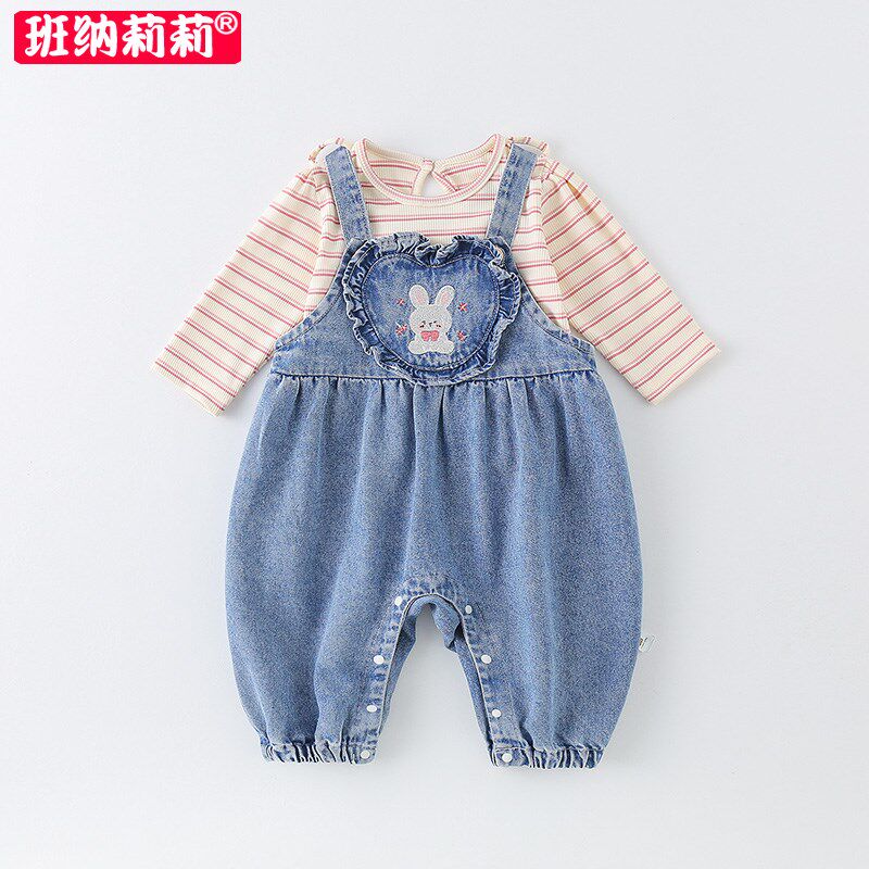 婴儿春装衣服套装背带裤连体衣女宝宝春秋季软牛仔薄款T恤两件套1