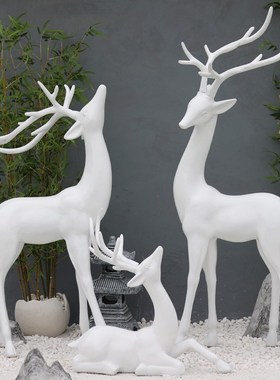 户外动物模型白色鹿雕塑售楼部营销中心民宿景区草坪景观装饰摆件
