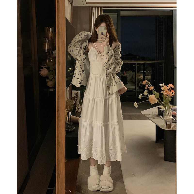 大码胖mm纯欲风V领蛋糕吊带连衣C裙女春季新款慵懒风宽松卫衣外套