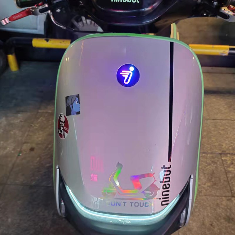 九号LOGO灯M85c M9o5 M70 N90 MMAX机械师E/N/Bapp可调节发光车标