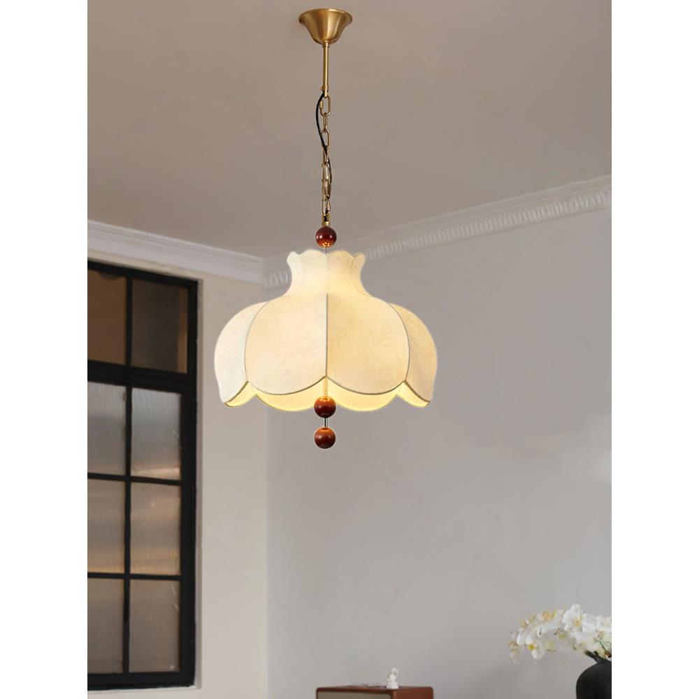 法式中古风布艺餐厅灯覆古设计师款创意实木主卧卧室房间书房吊灯