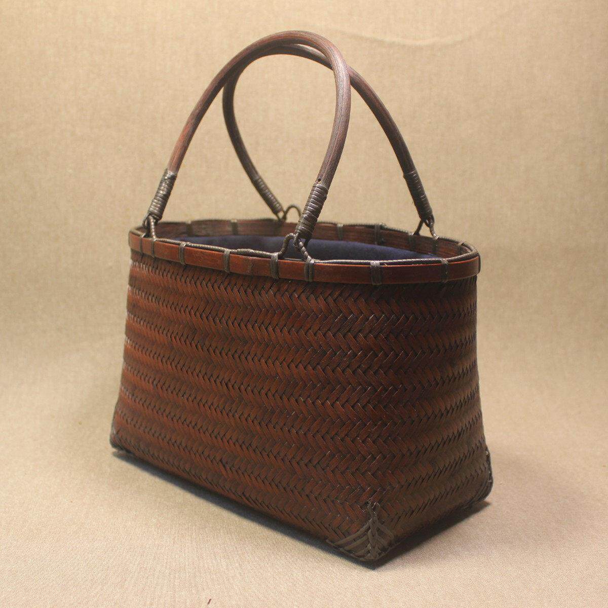 新品手工竹子编织女士手提包夏季复古沙滩包竹编篮子茶具收纳