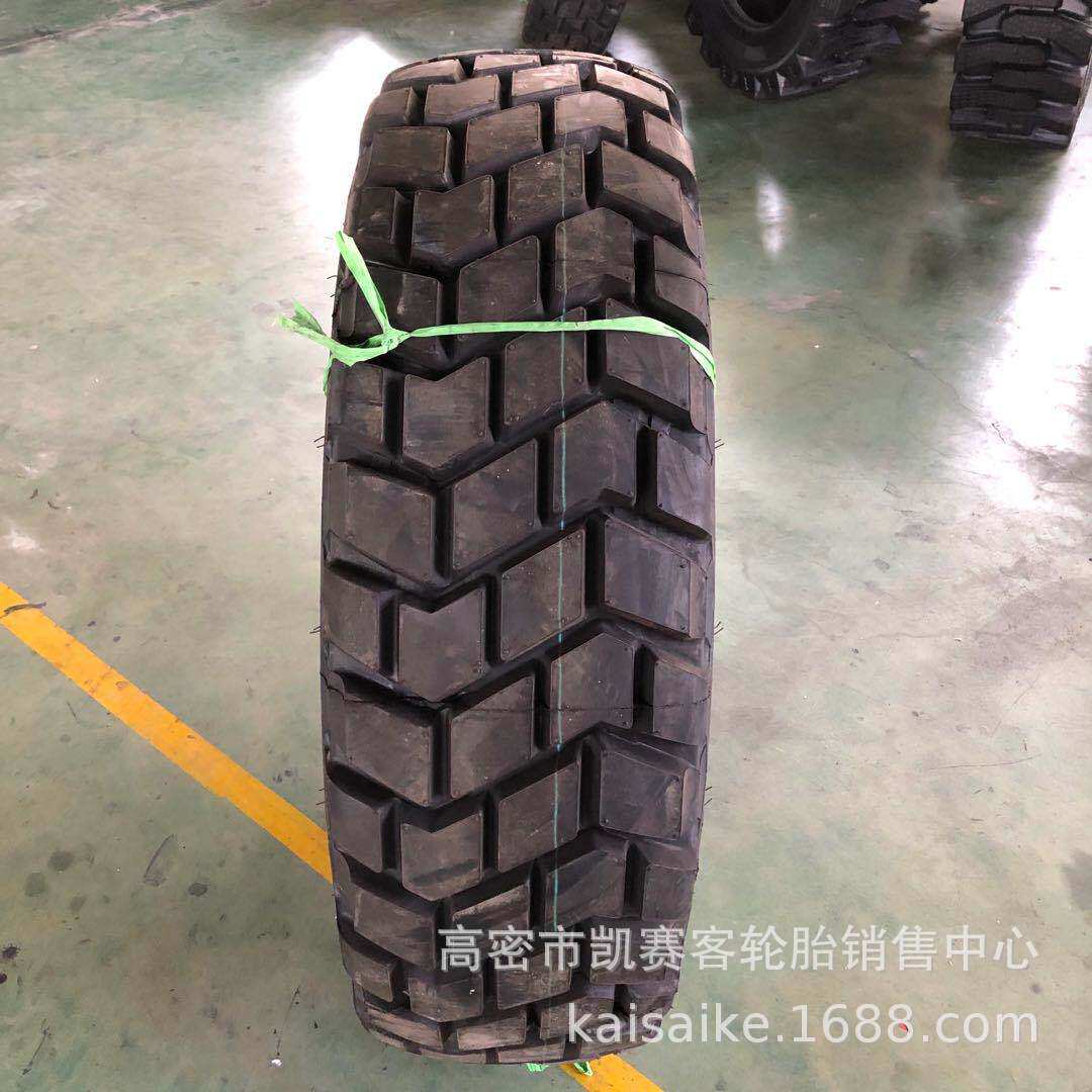 东风配套延安炮车轮胎12.5R2012-2011R1812.5-20越野轮胎