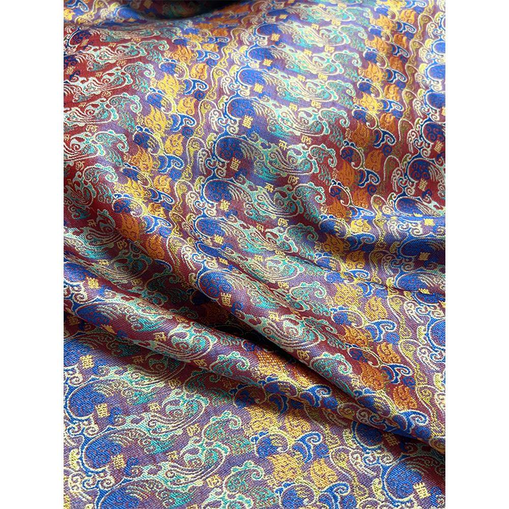 民族风格粉金旗袍色织宝香花提花面料，美唐装彷宋马甲，配色时尚