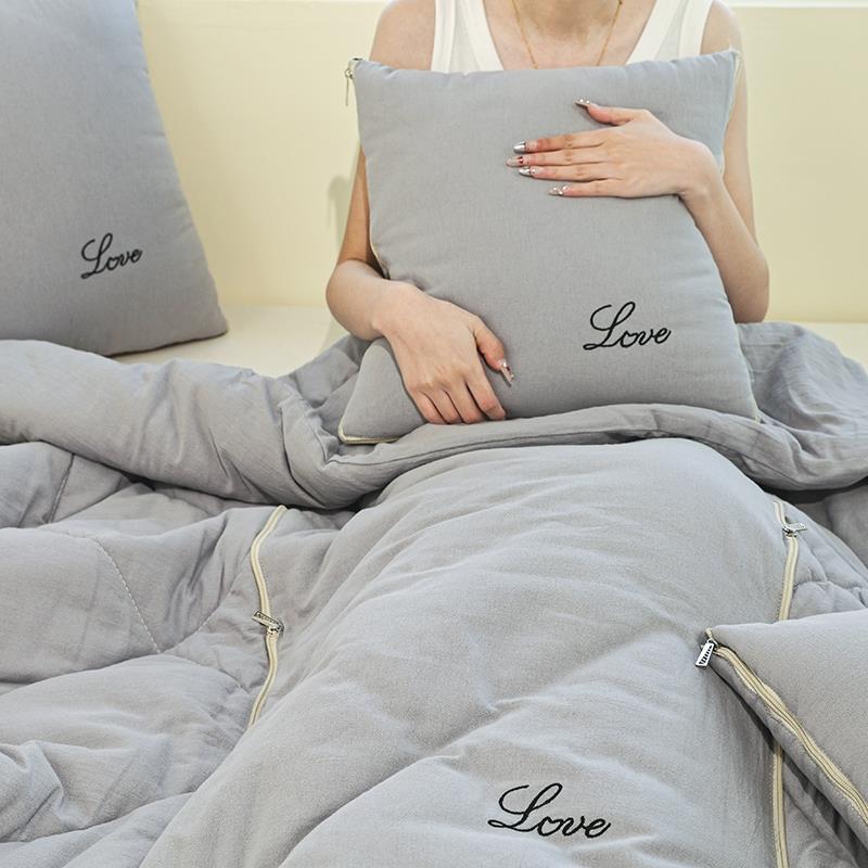 纯棉抱枕被子两用全棉新款汽车靠枕头午睡毯子二合一折叠车载枕头