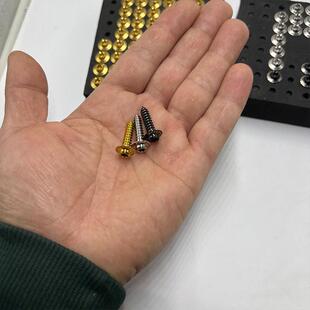 vespa改装电瓶盖黑化螺丝150冲刺春天GTSGTV6日钛合金自攻丝螺丝