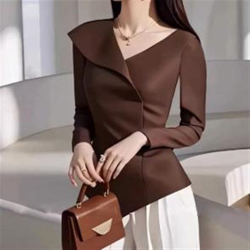 咖色不规则c翻领长袖T恤设计感独特超好看上K衣2024早秋季新款女