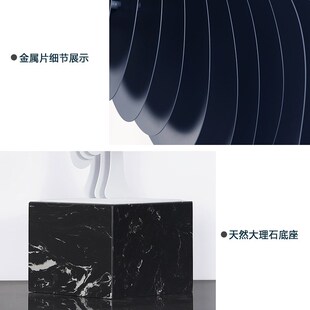 创意客厅摆d件家居饰品北欧轻奢金属片抽象半身角马雕塑电视柜摆