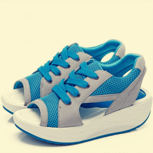 松糕透气摇摇鞋 鱼嘴运动凉鞋 中跟轻便厚底软底女装 新款 子 2021夏季